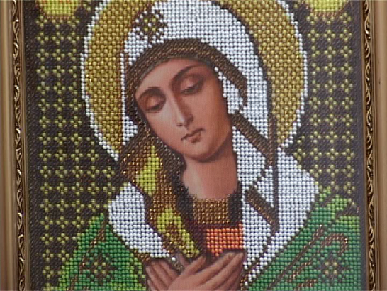 И как надежды семена бросаю бисер в пашню полотна 