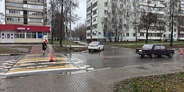В Орле пенсионер на легковушке сбил женщину на пешеходном переходе
