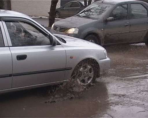 А в областной администрации