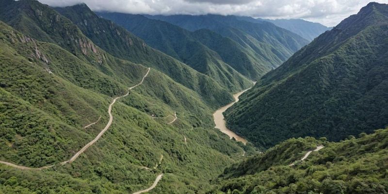 Перевал Чике-Таман: дорога, где встречаются горы и легенды	