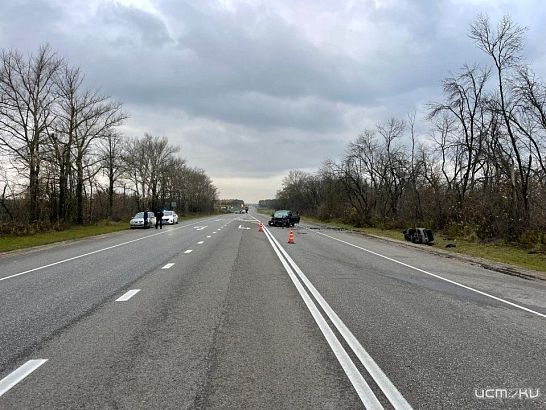 Один человек погиб, двое пострадали в жуткой аварии под Орлом