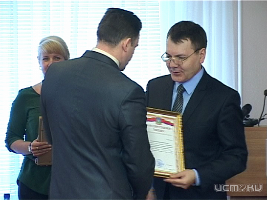 Новости за 90 секунд: в ОГУ новый и.о. ректора, 9 чиновников отличились и операция без шрамов в Орле 