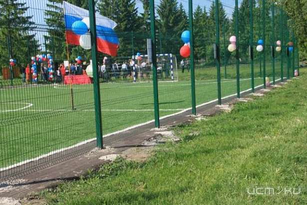 В Троснянском районе открыли спортивную площадку