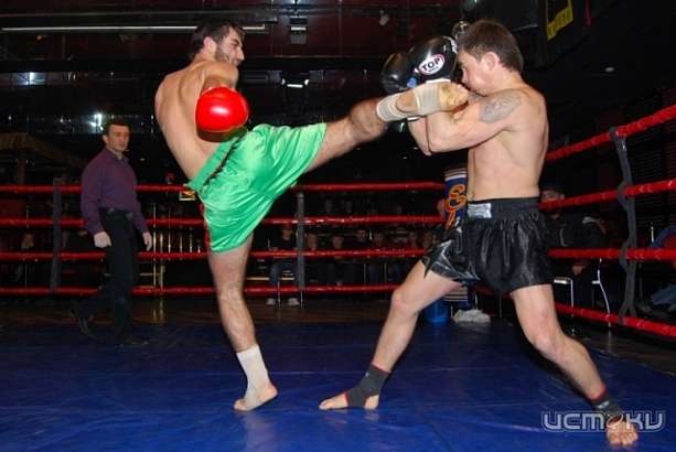 Орловские кикбоксеры в битве за бриллианты