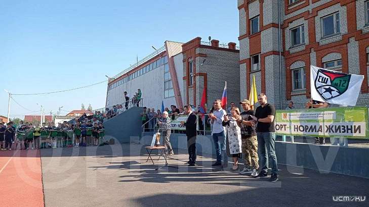 В Ливнах стартовал межрегиональный футбольный турнир