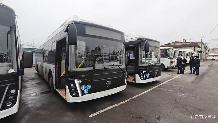 В Орловской области появилось еще пять новых автобусов 