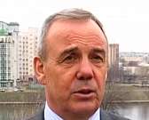 Новости за 90 секунд: ужасную лужу с арматурой на Межевом оперативно заделали, у "Зеленстроя" новый начальник, фестиваль "LUDI" все же состоится