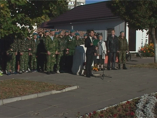 Памятная церемония в честь погибших за Родину неизвестных десантников