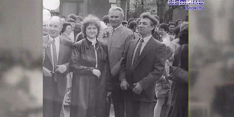 37 лет Орловскому клубу знатоков