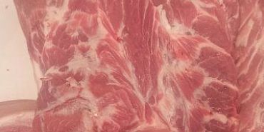 На рынке в Кромах торговали сомнительными продуктами