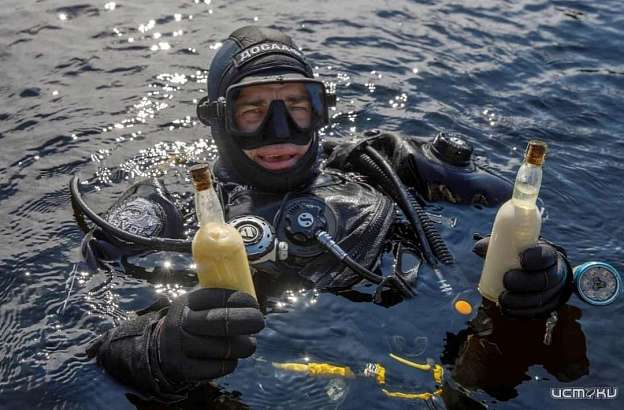 Орловские дайверы обнаружили бутылки с молоком на дне Ладожского озера