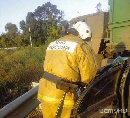 Легковушка и грузовик столкнулись в Малоархангельском районе.