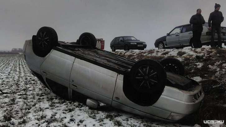 В Знаменском районе «десятка» улетела в кювет 