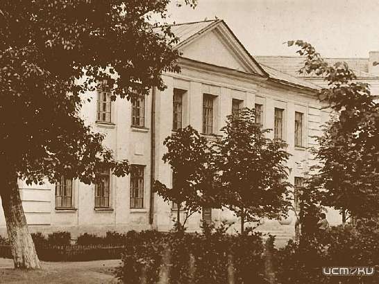 В преддверии учебного года историю орловских школ можно узнать в «Бунинке»