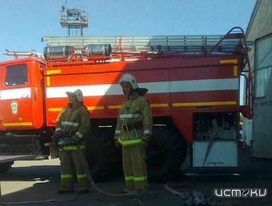В последний день новогодних каникул в Орле сгорели «Фольксваген» и «десятка»