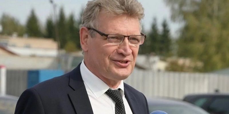Замглавы орловского департамента промышленности Анатолий Новиков ушёл с должности
