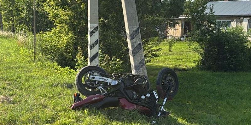 авария со смертельным исходом В Орловской области мотоциклист врезался в столб и погиб