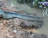 Регион прославился на всю страну благодаря страшному мосту, а орловчане снова жалуются на ремонт дворов