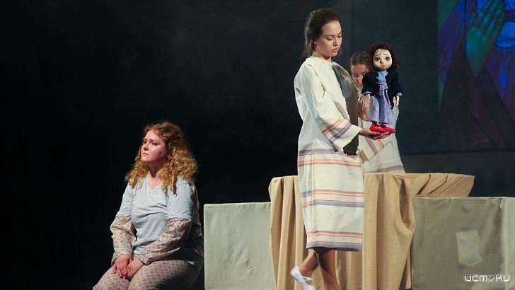 Орловчане посмотрели одобренный митрополитом спектакль об абортах