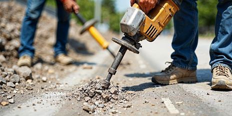 Прокуратура требует устранить недочеты в ремонте дворов в Советском районе Орла 