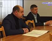 Вопросов, как и предложений, было много, шло бурное обсуждение, занявшее четверть часа, но удалось ли к чему-то прийти? Городские депутаты обсуждали м...