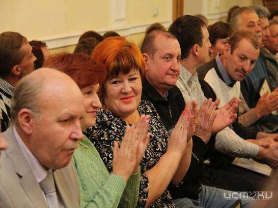 В Орле поздравили работников автомобильного и городского пассажирского транспорта 