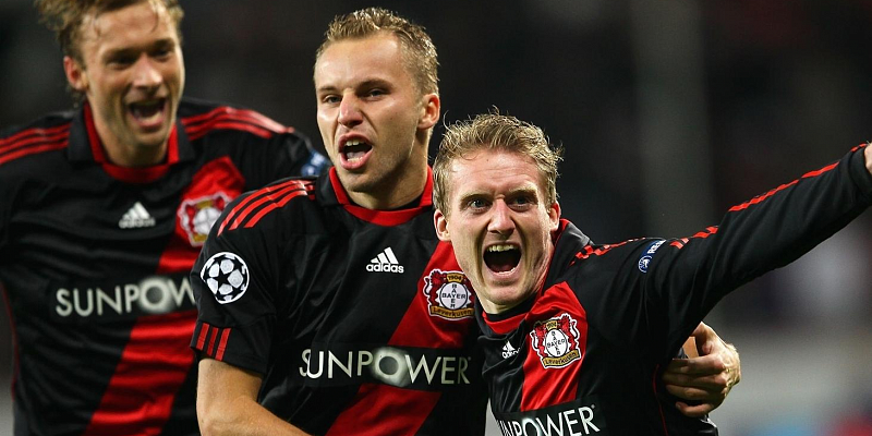 Выступление Байера в ЛЧ 2011-12