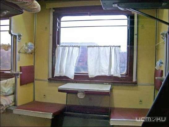 Поездка из Орловской области в плацкартных вагонах подорожала, а в купе — подешевела