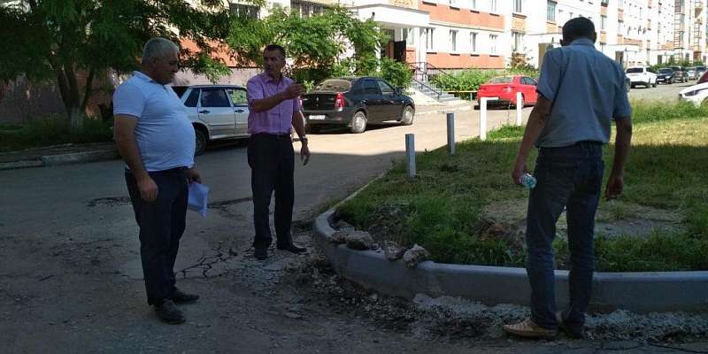 Вдовин показал наглому подрядчику из Подмосковья, как нельзя ремонтировать двор