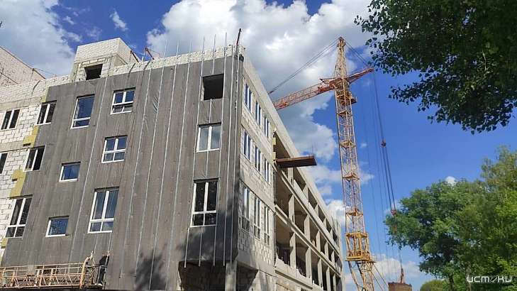 В Орле футбольному манежу присвоят имя госдеятеля