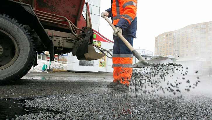 Дорожной службе выделят около 1,7 млрд рублей на ремонт орловских автодорог