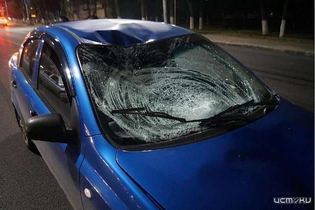 Рискнув перебежать дорогу в неположенном месте, орловчанин попал в больницу