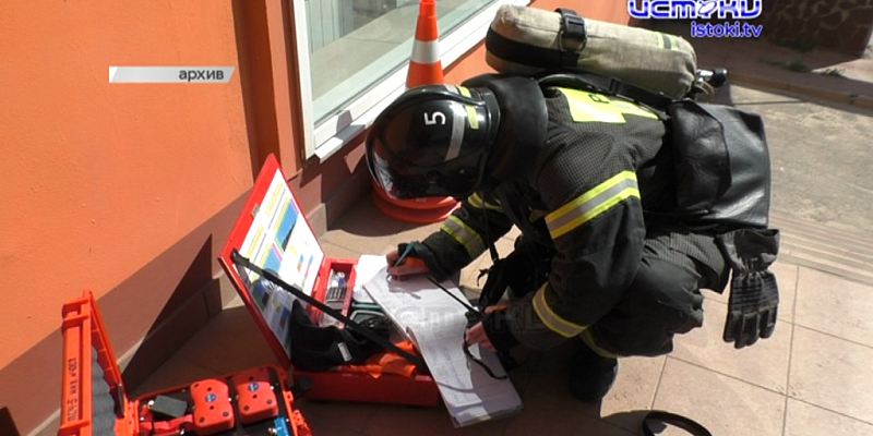Экспресс-новости: экс-полицейские окажутся на скамье подсудимых, по материалам медиахолдинга "Истоки" прокуратура области приняла меры, желающих сделать проект реконструкции сквера Танкистов не нашлось 