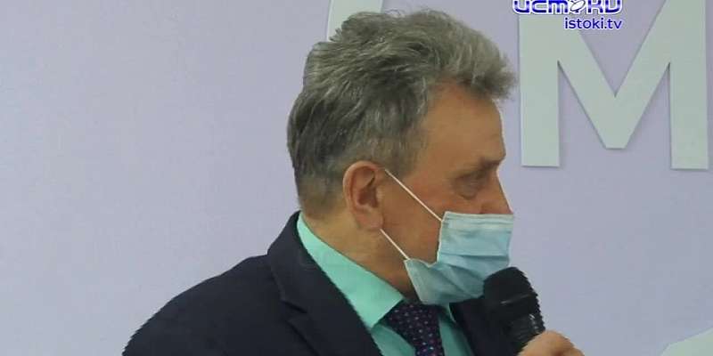 На днях в медицинский колледж наведались руководители Орловского облсовета