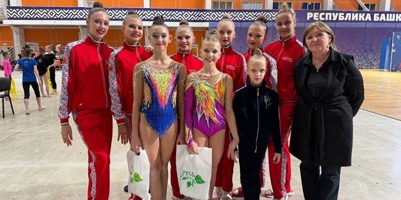 Орловские гимнастки завоевали серебряные медали на Всероссийских соревнованиях “Краса Руси”