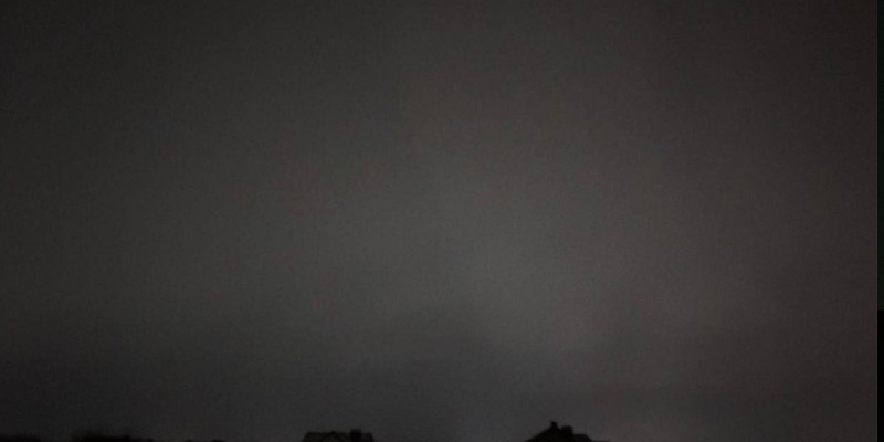 Около полуночи орловчане и жители МО были встревожены звуками взрывов