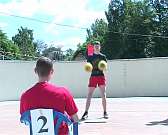 Любители толкать гири