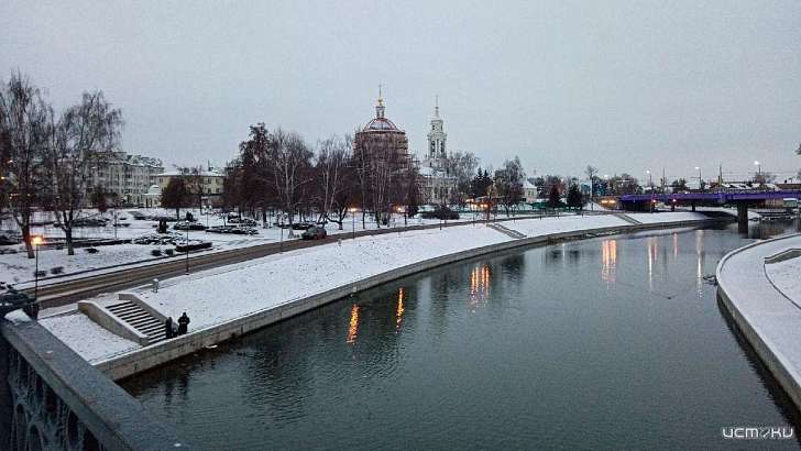 Легкий мороз и снег окутают Орел сегодня 