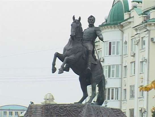 Как жители относятся к тому, что Орел может лишиться памятника А.П. Ермолову?