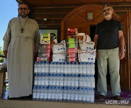 118 килограммов свежего меда бойцам 