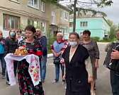 «Первый раз за три года»: Лежнев похвастался караваем для губернатора