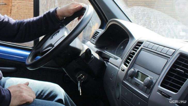 Орловчане «сдали» подозрительного маршрутчика полиции