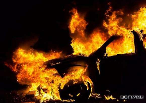 Орловчанин угнал «ВАЗ» и сжег его