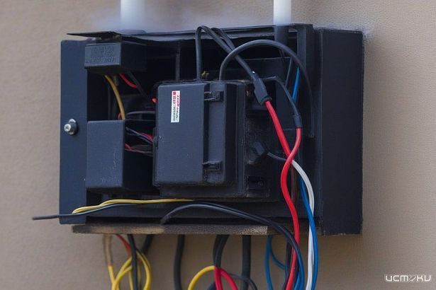 Короткое замыкание могло стать причиной пожара в Покровском районе  Короткое замыкание могло стать причиной пожара в Покровском районе