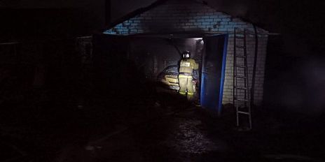 В Орловской области пенсионер пострадал при пожаре в гараже