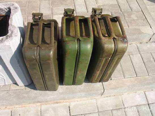 Трое орловчан ответят за кражу дизельного топлива