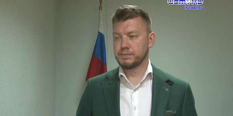 Не успев начать работать - прославился на всю страну. Селекционно-семеноводческий центр стал лакомым куском для некой группы лиц. Сегодня суд избрал м...