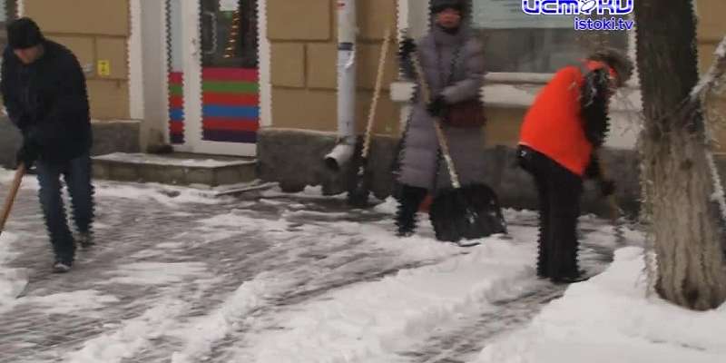 Судя по прогнозам, снега в городе станет еще больше - ожидаются обильные осадки. Выдержат ли коммунальщики еще одно испытание погодой?