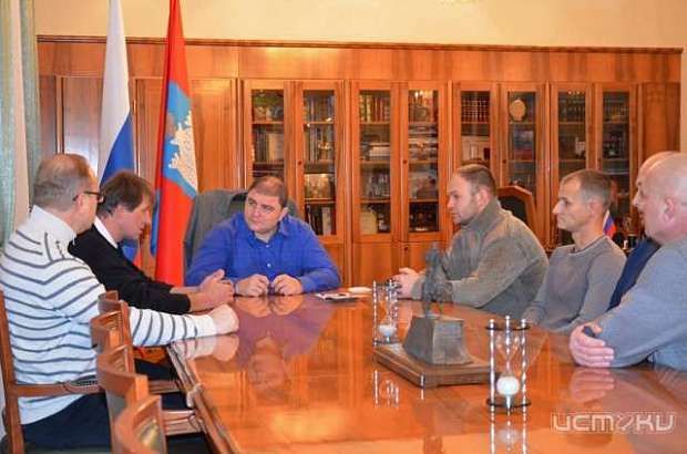 Вадим Потомский встретился с дальнобойщиками