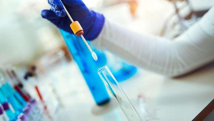 Почти 2000 ПЦР исследований на коронавирус в сутки проводят на Орловщине